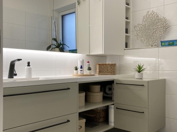 Atypický kúpeľňový nábytok na mieru