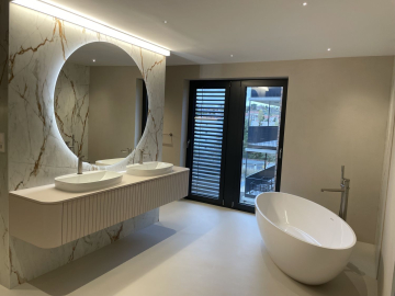 Kúpeľňový nábytok na mieru