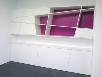 Dizajnový obývací nábytok materiál RAL mat vo farebnej kombinácii